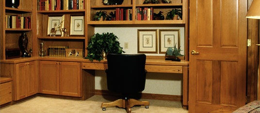 looks to be designed by a woodworker, not a computer programmer